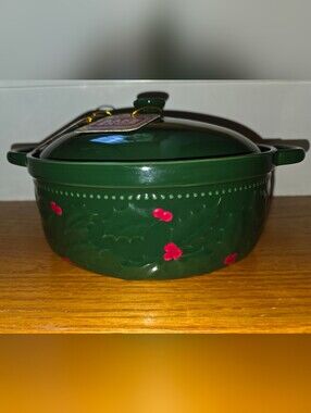 Green Holiday Ceramic Covered Casserole with Holly Accent